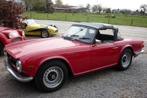 Triumph TR6 PI 1973 Red 1st owner 006